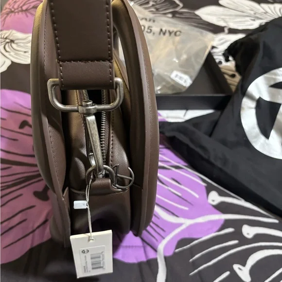 Telfar Brown Circle Bag - Picture 7 of 11